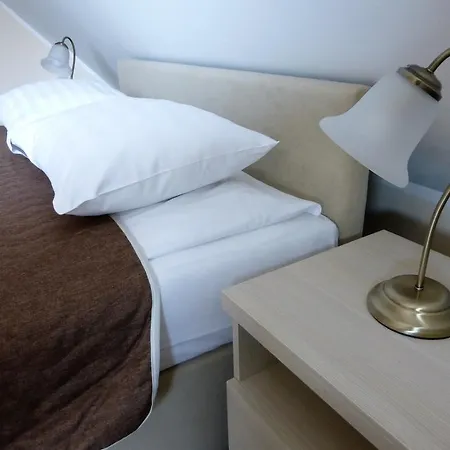 Villa Gdansk לינה וארוחת בוקר 3*