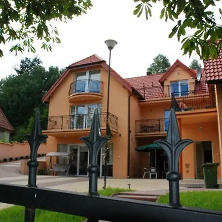 Villa Gdansk לינה וארוחת בוקר 3*