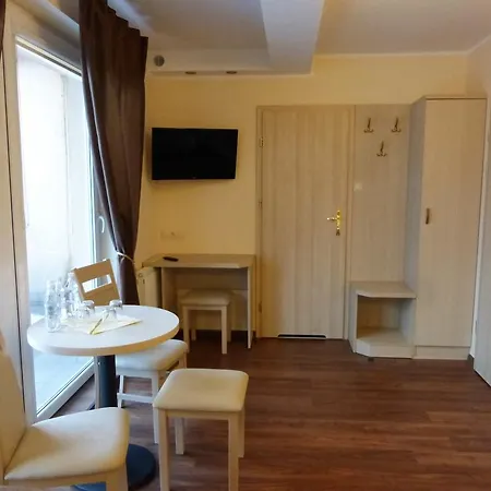 Villa Gdansk ベッド・アンド・ブレックファスト 3*